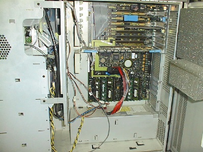 Photo of IBM PC Server 500's innards